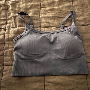 Uniqlo Gray Crop Top with Stretchy Fabric